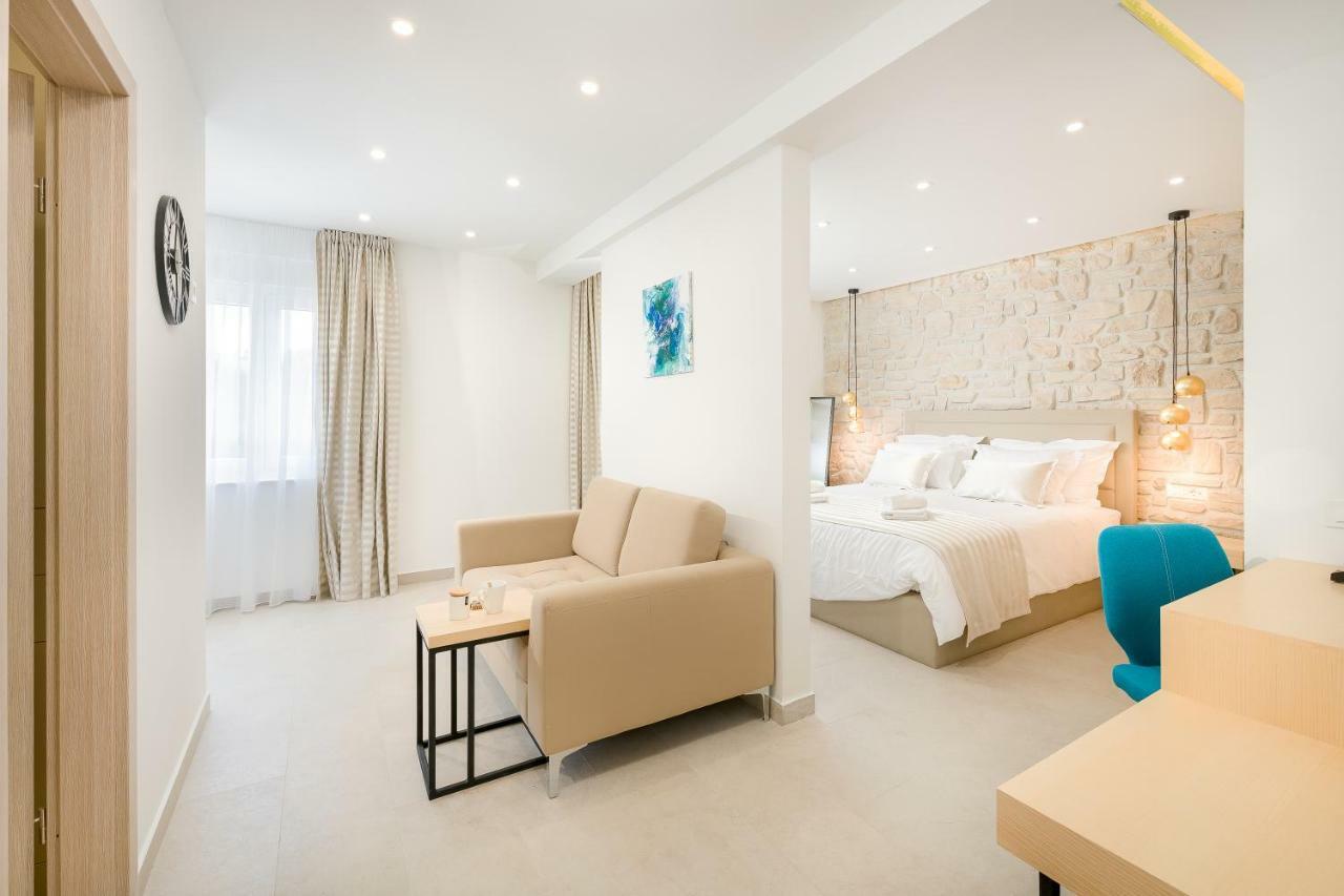 Apartman Lyra